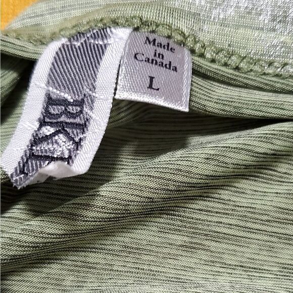 Bke Sage Green Shimmery Tank Tunic Top - Picture 4 of 4